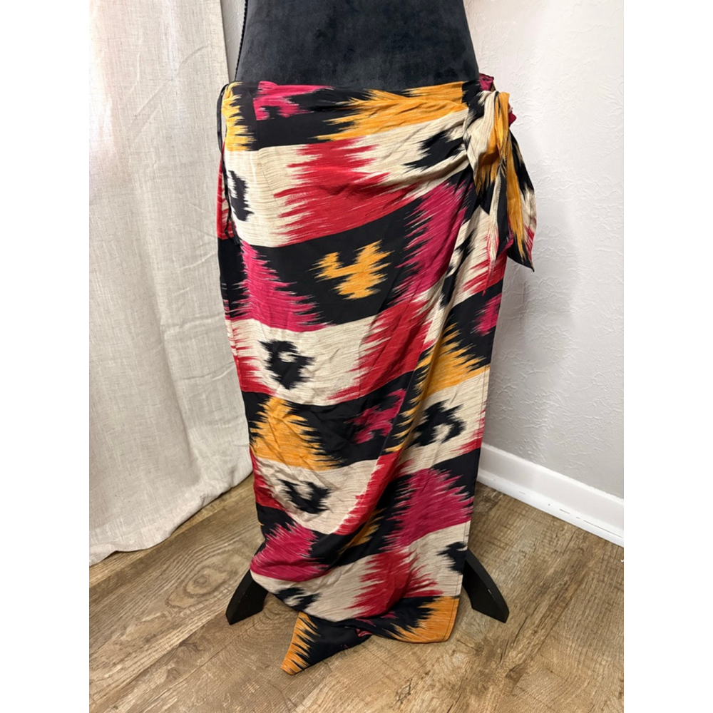 Women's Jones New York Maxi Skirt Size 14 Red Black Ikat Print